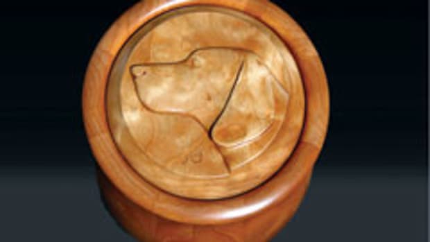 Luke Thornton's dog carving urn.