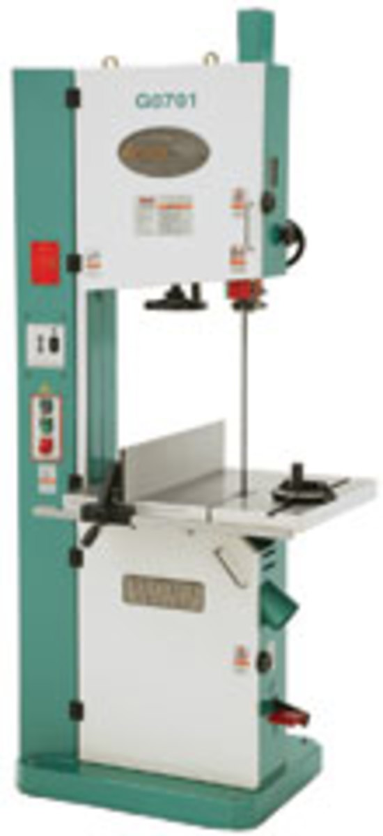 The Grizzly 19" Ultimate band saw features a large 19" resaw capacity, motorized upper-blade guide and rear-trunnion gear.