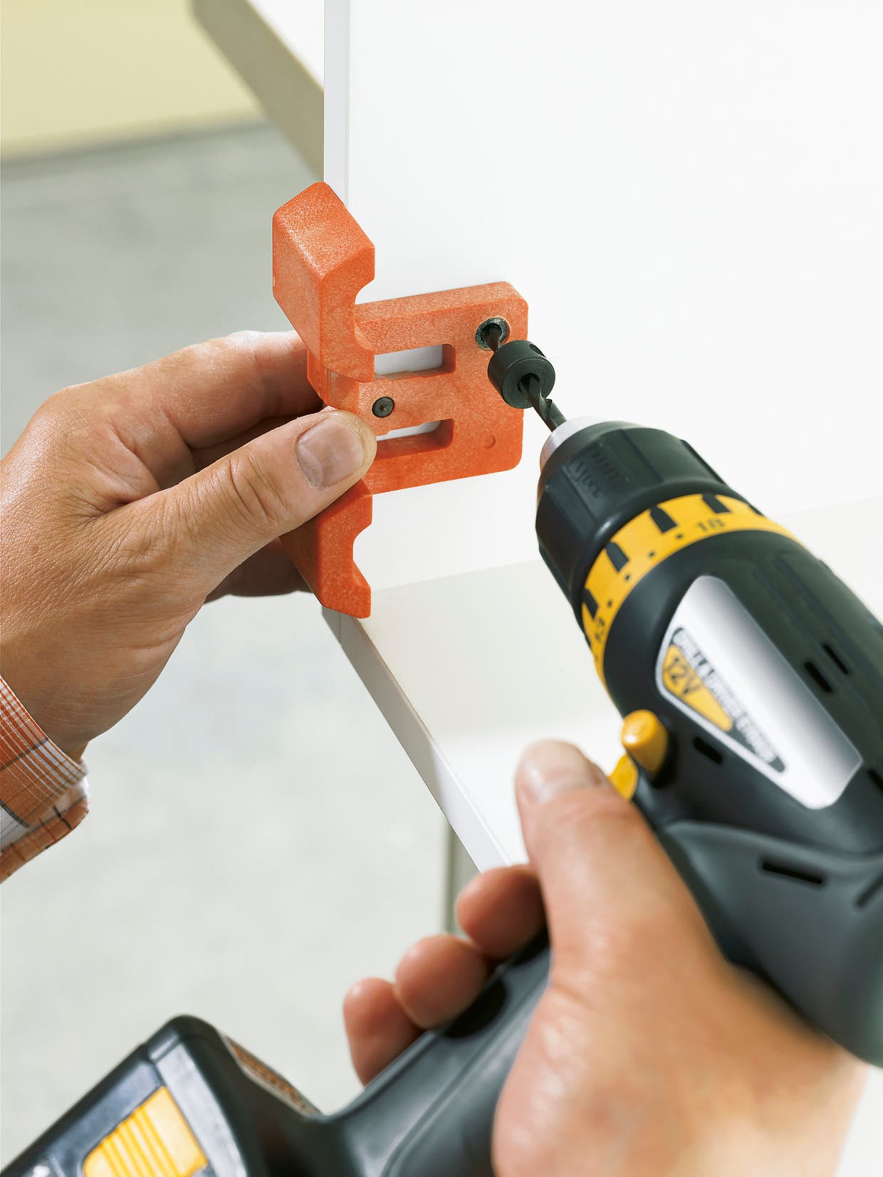 BLUM CLIP Hinge with drill