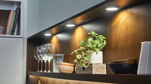 Task Updates Ultra-Thin Puck Light