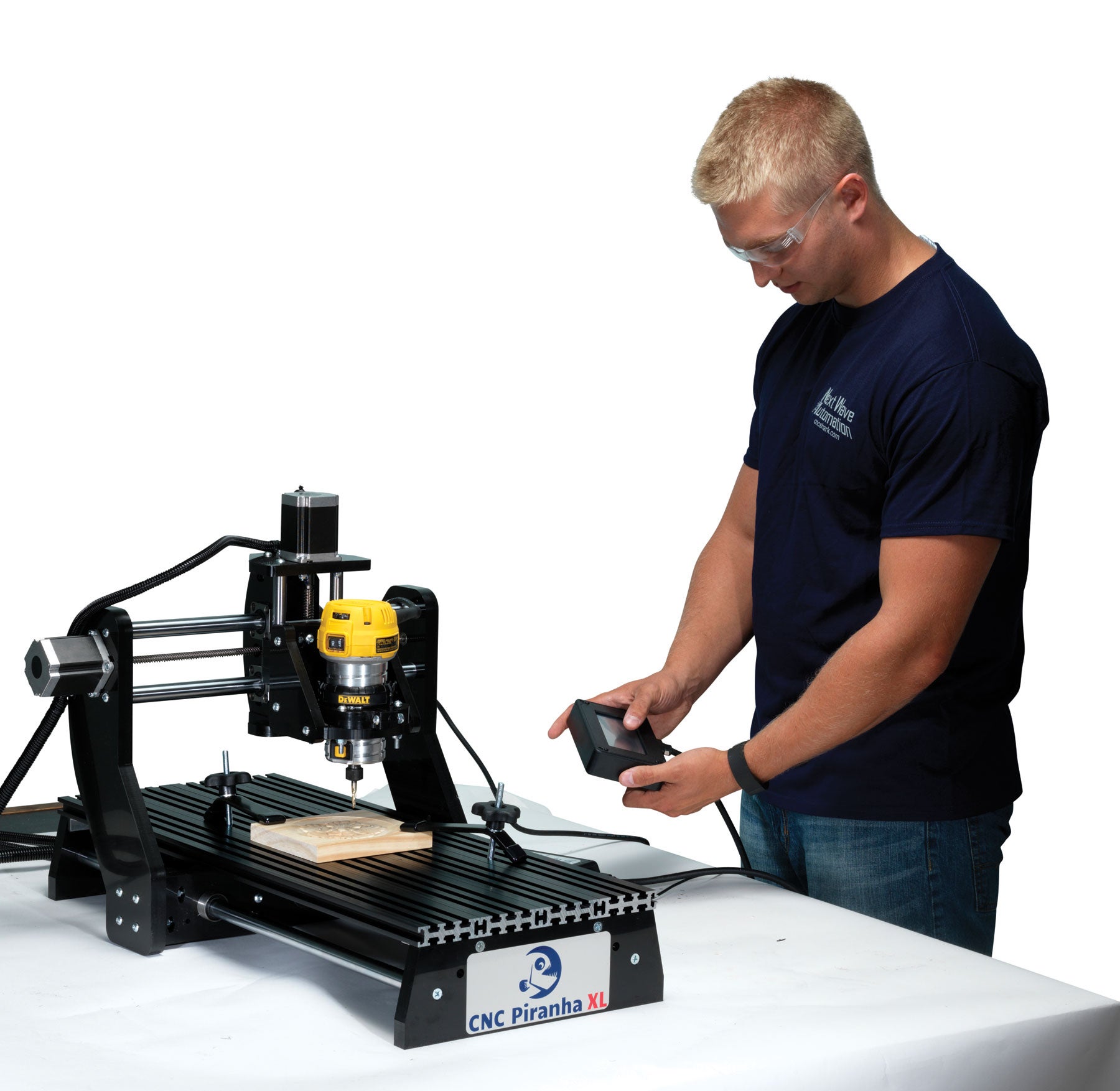 Next Wave adds larger, faster Piranha XL | Woodshop News Magazine