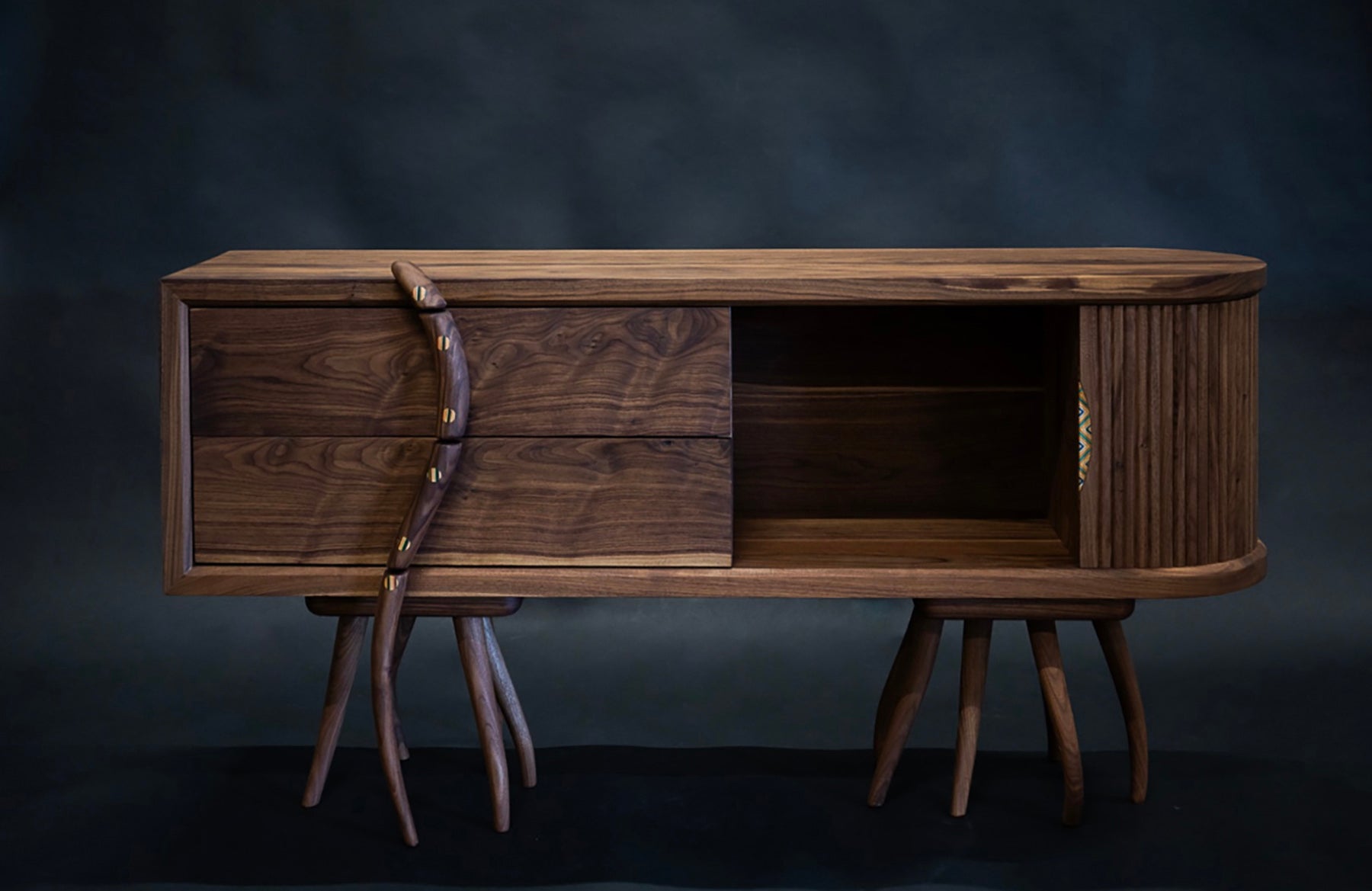 c-credenza.jpg